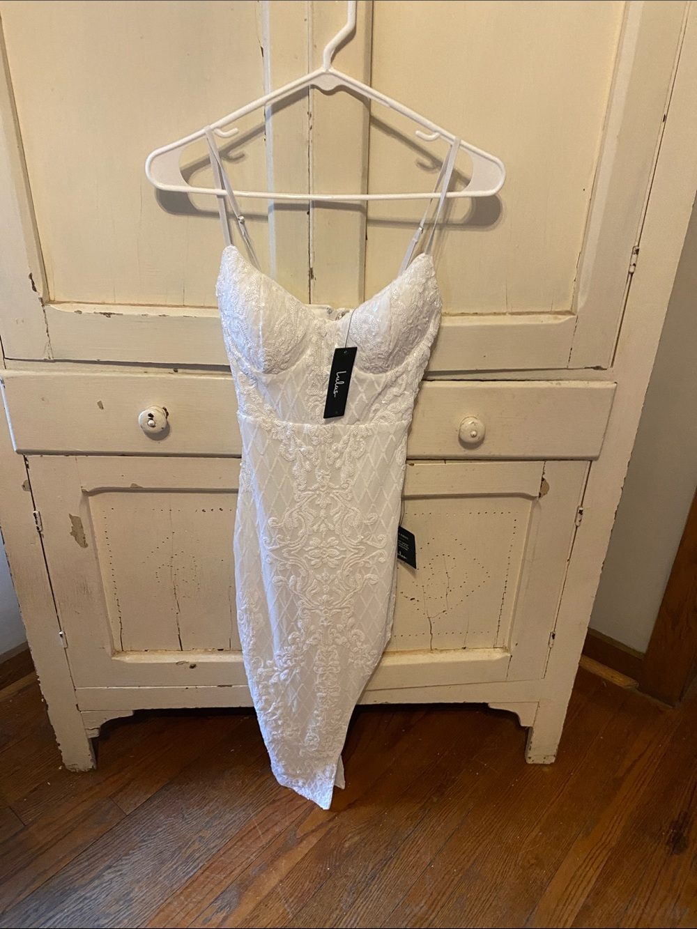 Lulu's White Lace Spaghetti Strap Bodycon Dress